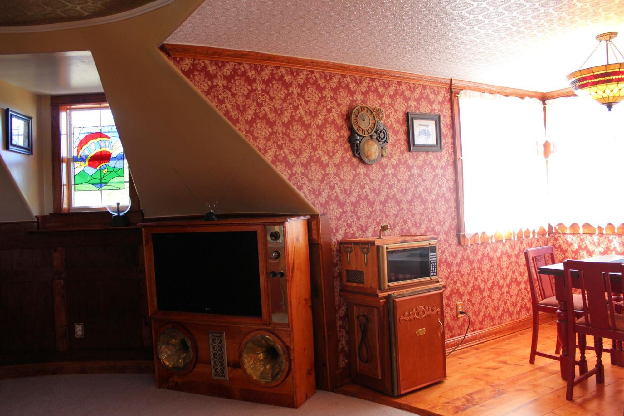 Book Nook Inn Lumberton Rum bild