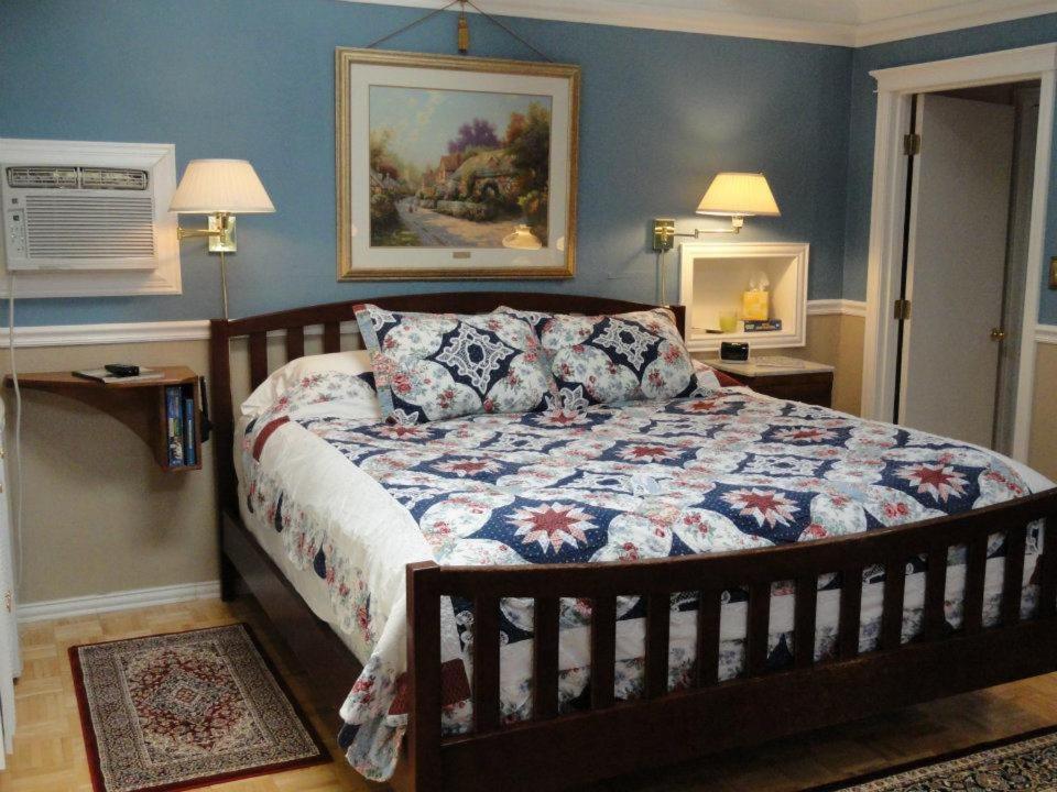 Book Nook Inn Lumberton Rum bild