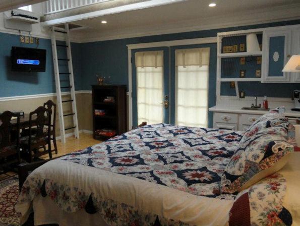 Book Nook Inn Lumberton Rum bild